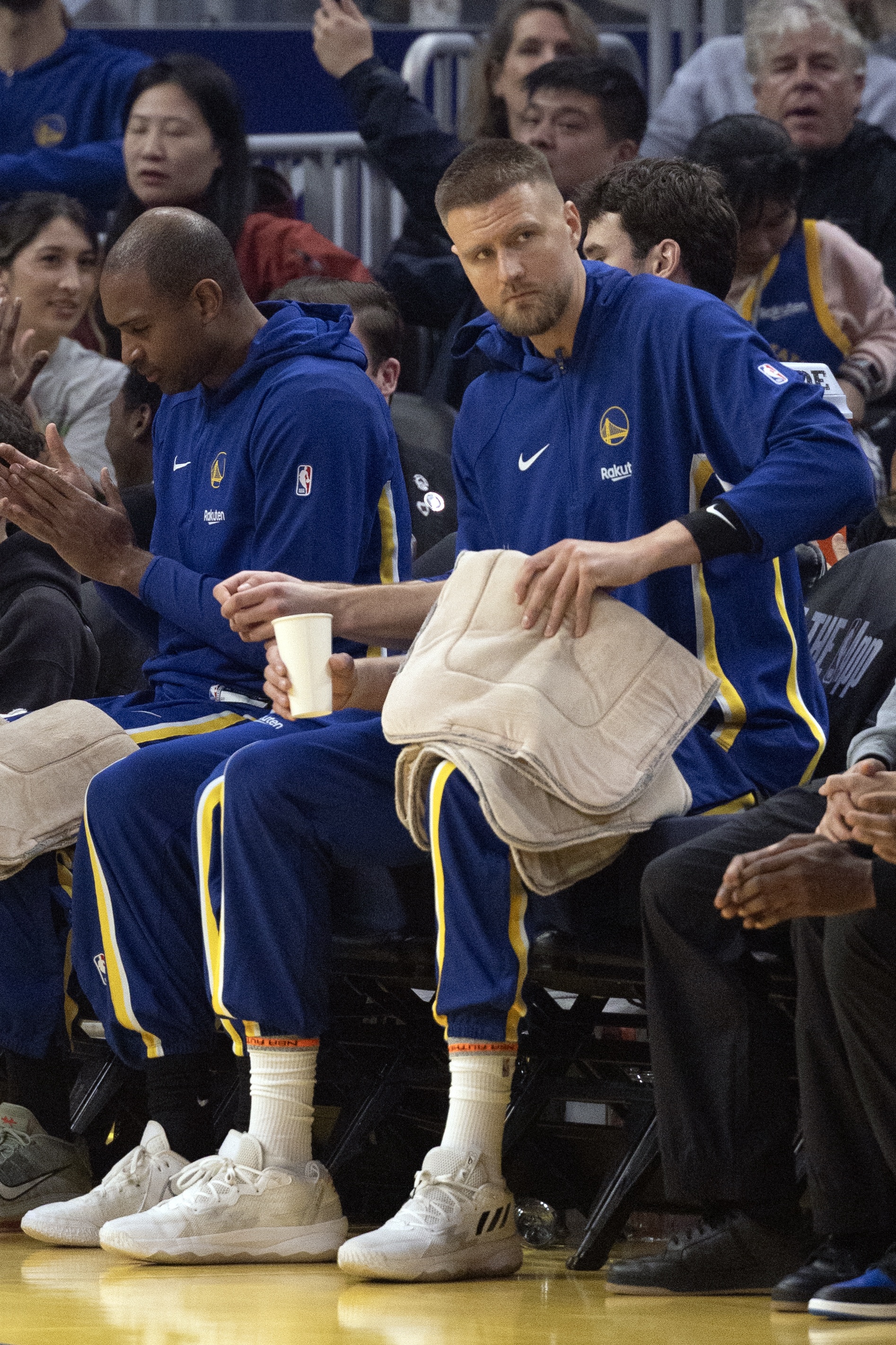 好博体育官网-邓利维：用库明加换回波尔津吉斯这个级别的球员 这笔交易很合理